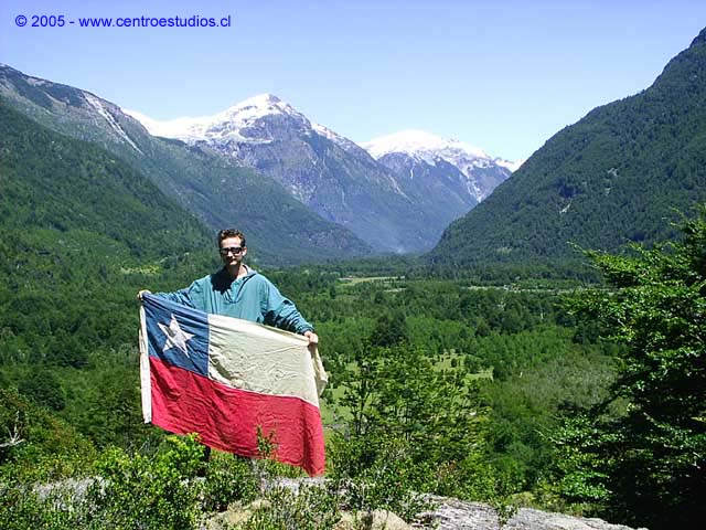 Vista al fondo del Ro Ventisquero.